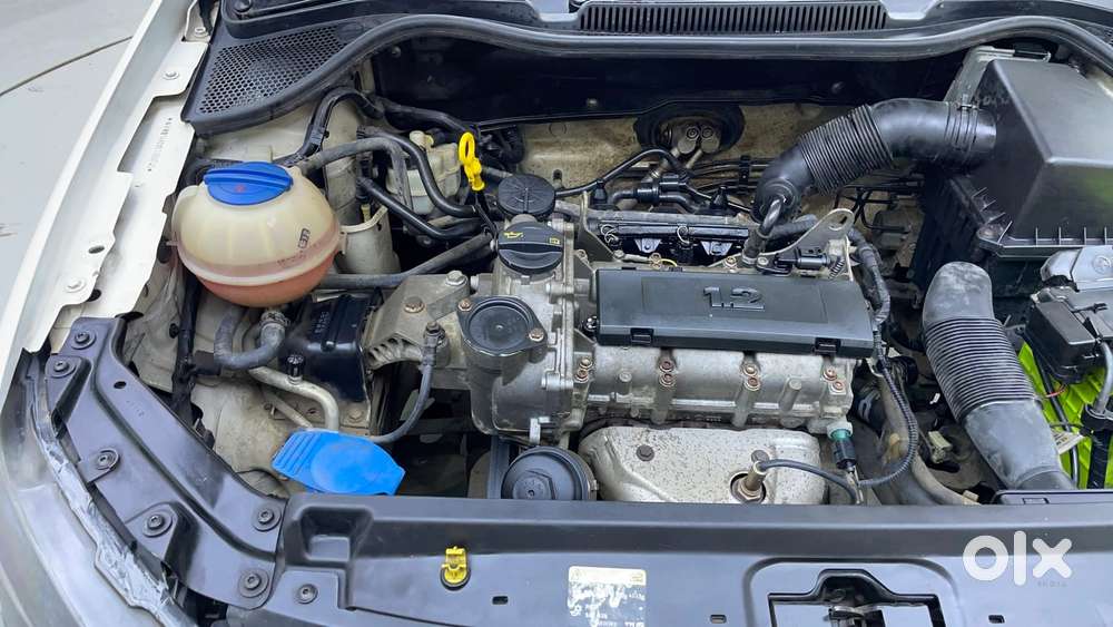 Volkswagen Polo Petrol Highline 1.2l, 2014, Petrol