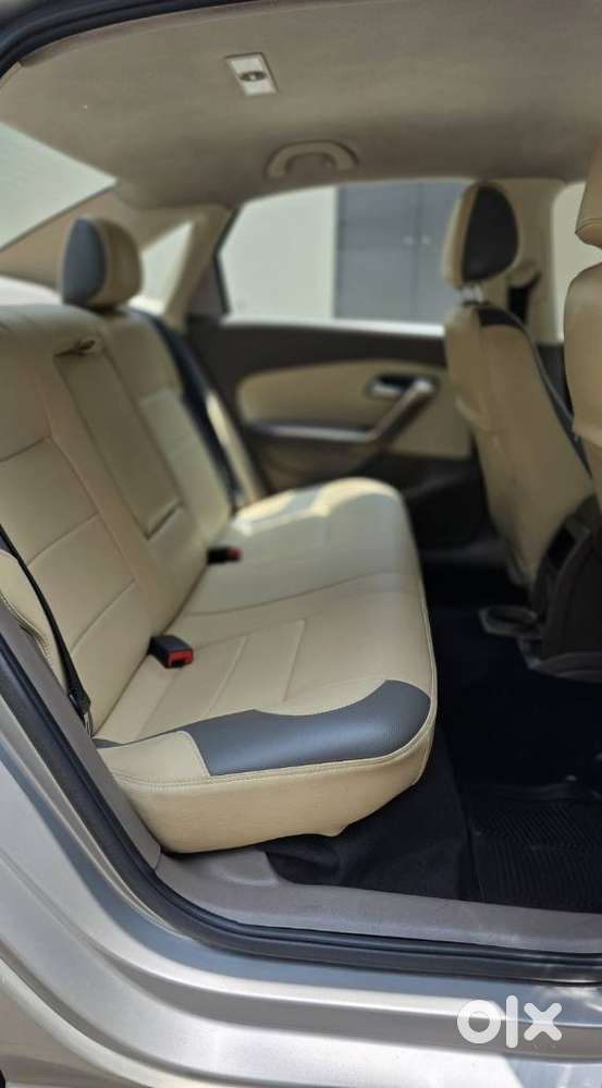 Skoda Rapid 1.6 Mpi Ambition, 2012, Petrol