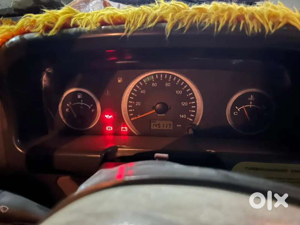 Mahindra Global Pik Up 2014 Diesel 145000 Km Driven