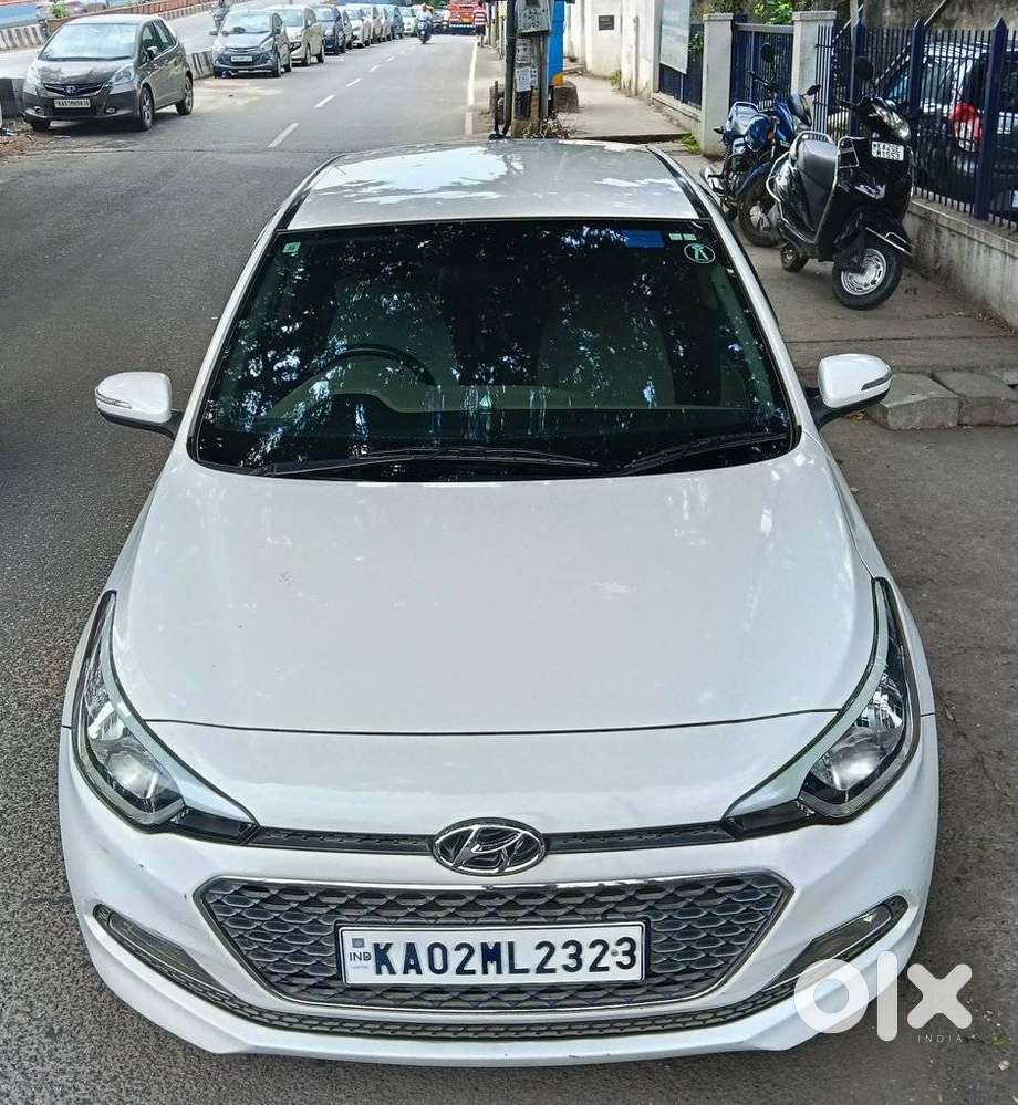 Hyundai I20 Asta (o) 1.2 Ivt, 2015, Petrol