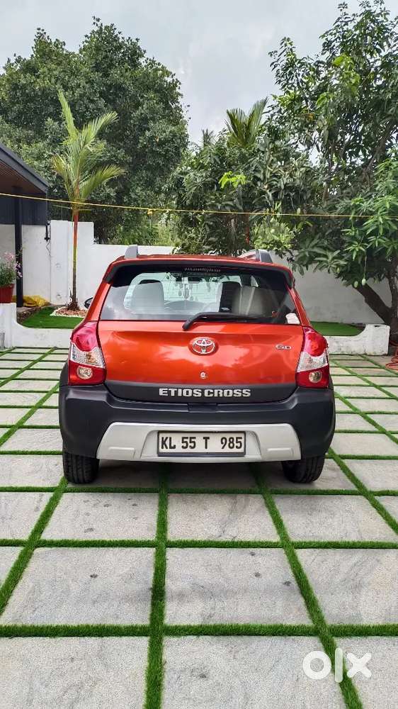 Toyota Etios Cross Gd 2016