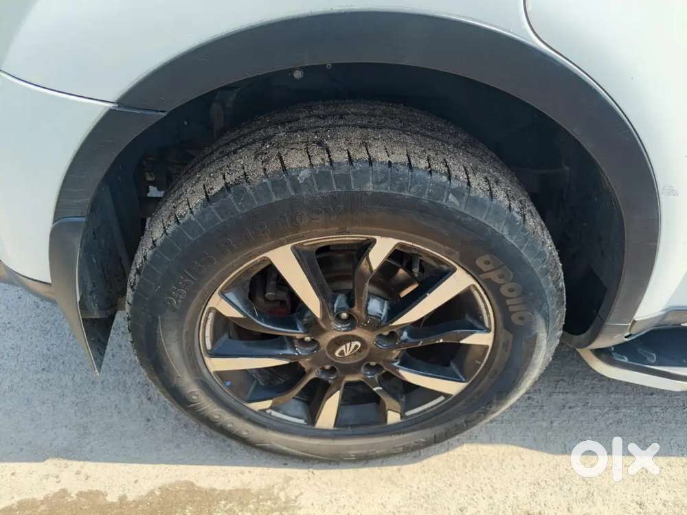 Xuv500 W11