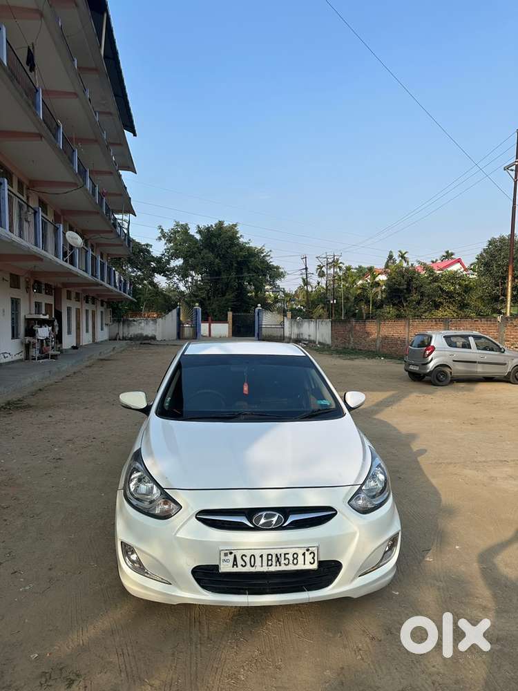 Hyundai Fluidic Verna 2014 Petrol Well Maintained