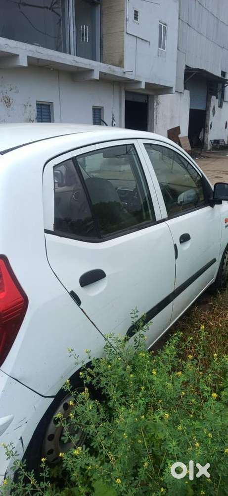 Hyundai I10 2012 Petrol + Cng Good Condition