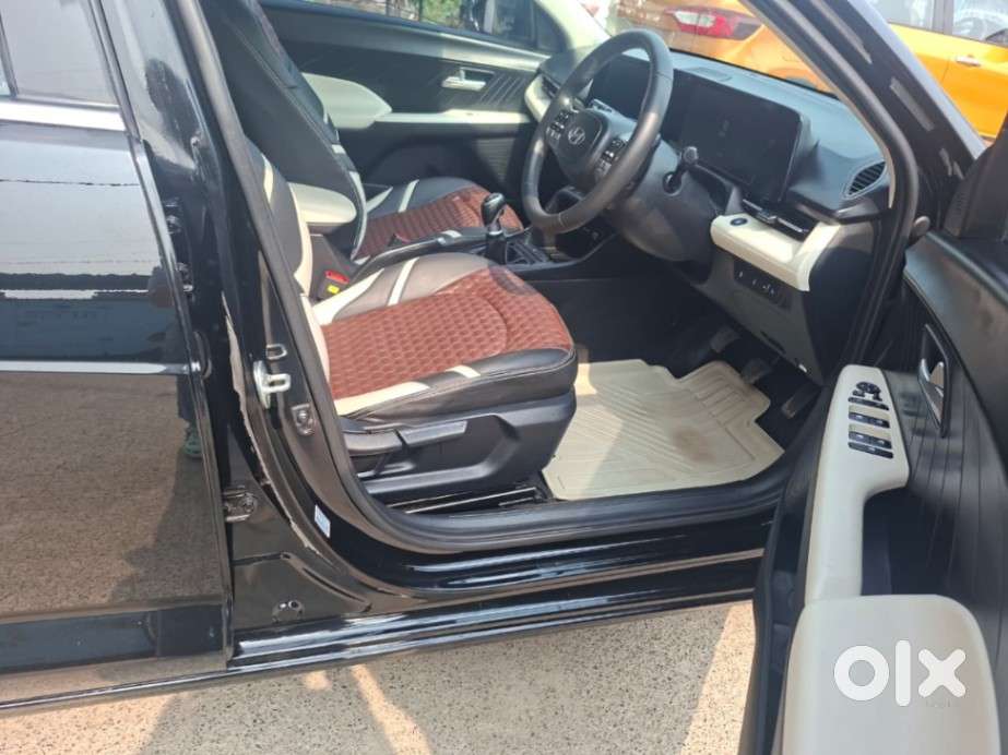 Hyundai Verna 1.5 Sx Petrol Mt, 2025, Petrol