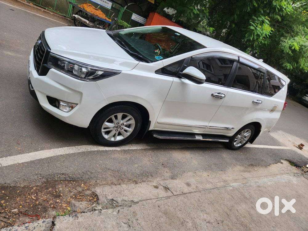 Toyota Innova Crysta 2.4 G Mt, 2020, Diesel