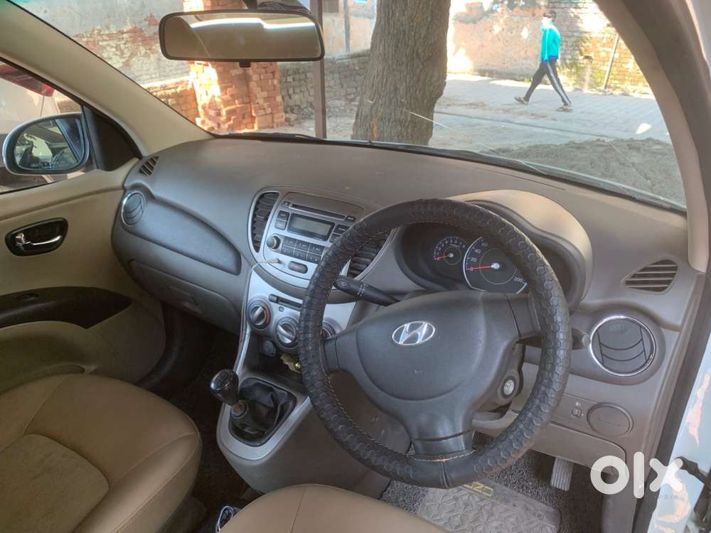Hyundai I10 Petrol Manual 2013