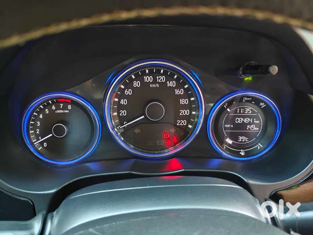 Honda City 1.5 V 2014