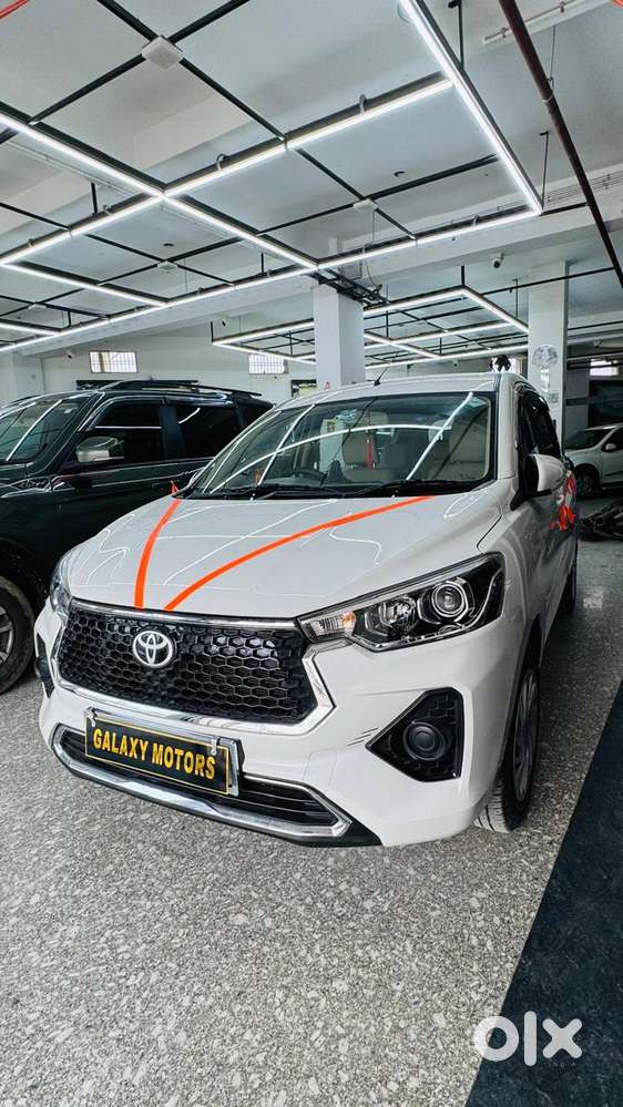 Toyota Rumion S Cng, 2026, Petrol