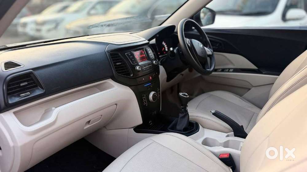 Mahindra Xuv300 W6, 2024, Petrol