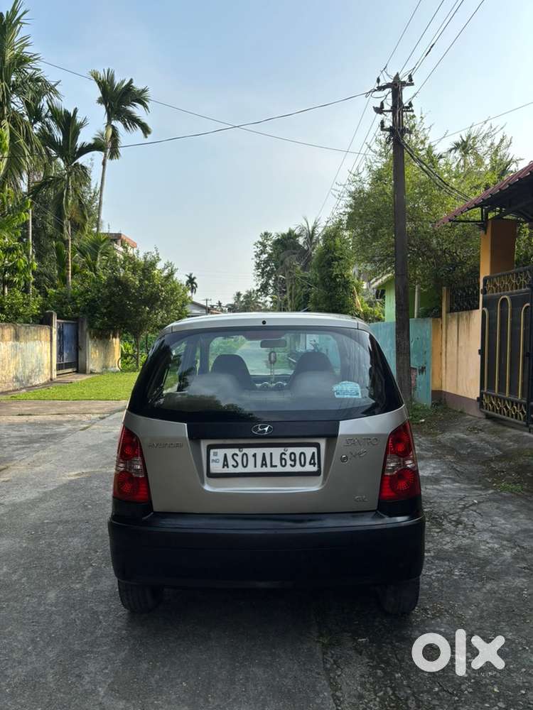 Hyundai Santro Xing With 23kmpl Mileage