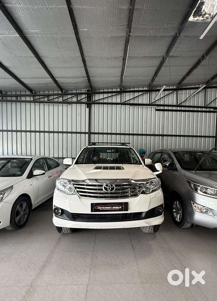 Toyota Fortuner 4x4 At, 2015, Diesel