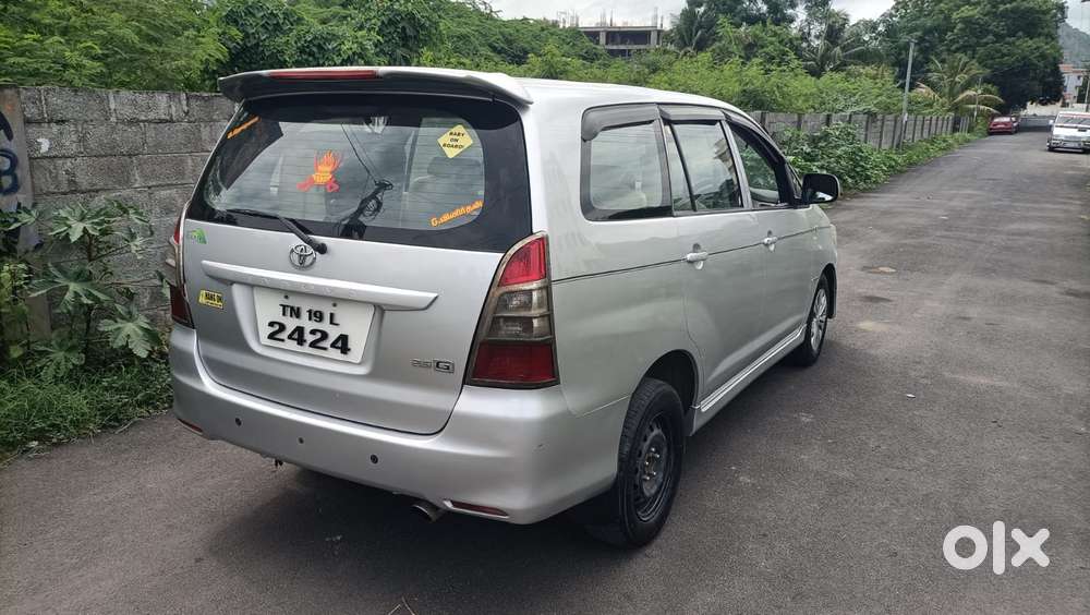 Toyota Innova 2.5 G (diesel) 8 Seater, 2013, Diesel