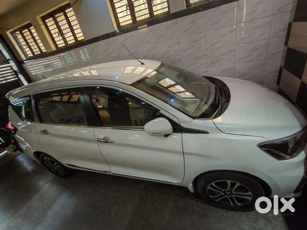 Maruti Suzuki Ertiga Zxi 2024