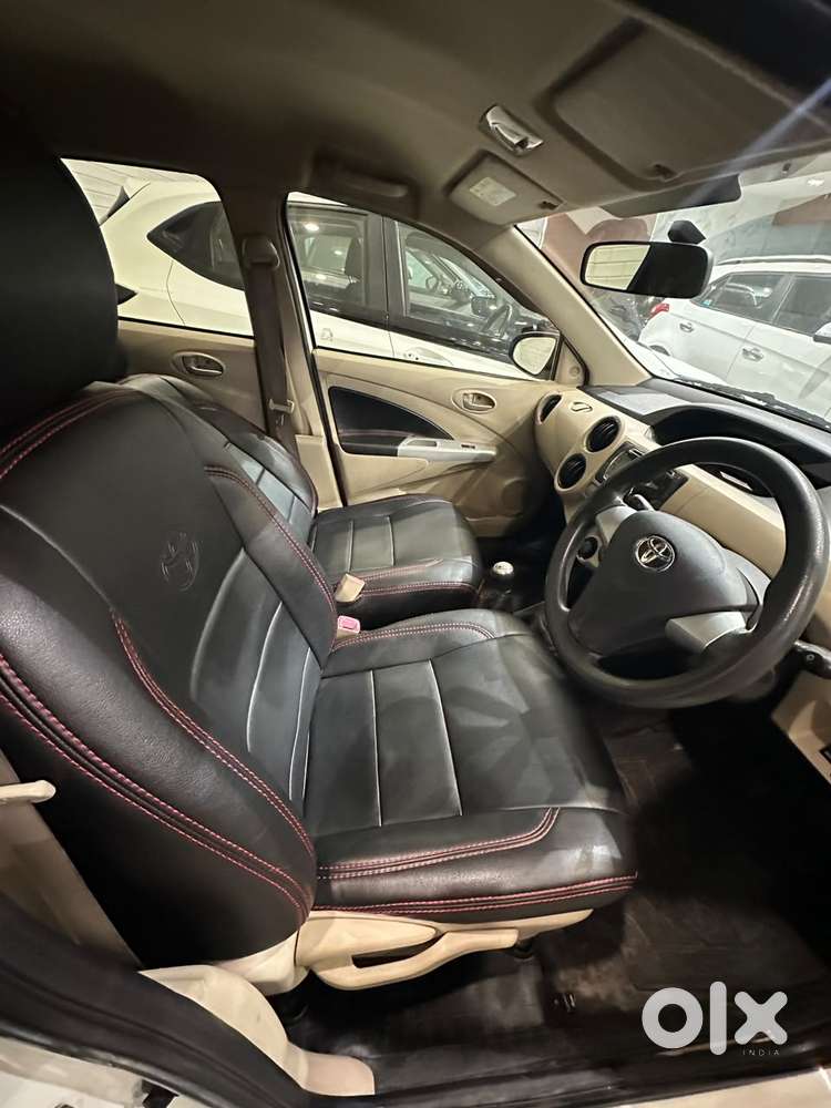 Toyota Etios Liva 1.2 V, 2018, Petrol