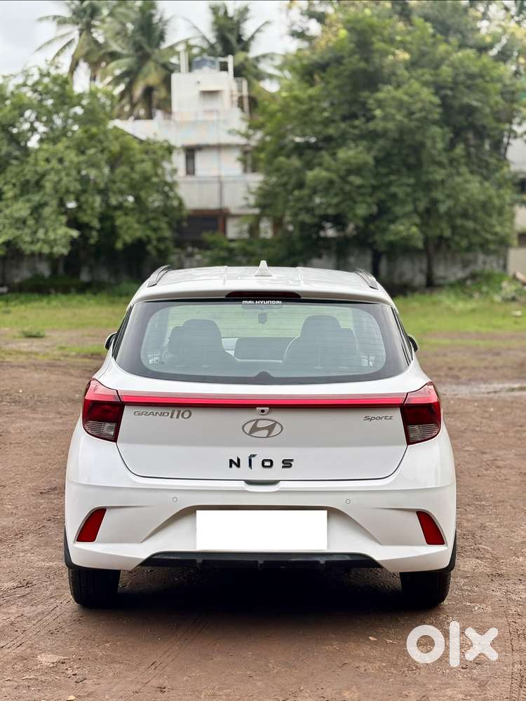 Hyundai Grand I10 Nios Sportz, 2024, Petrol