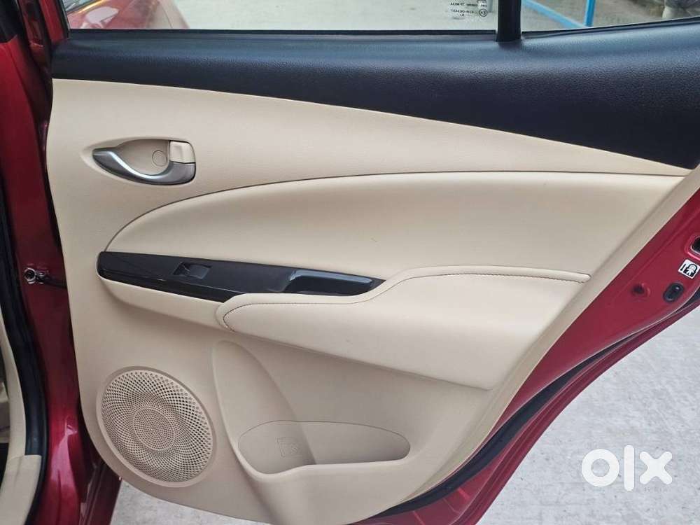 Toyota Yaris V Optional Cvt, 2019, Petrol