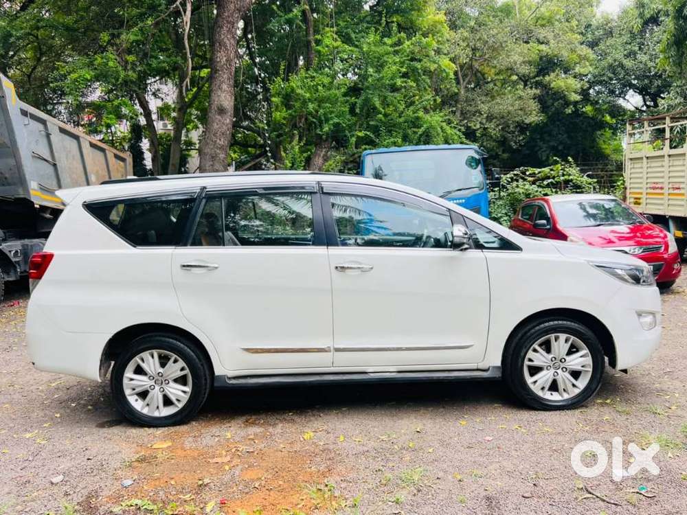Toyota Innova Crysta 2.8z Automatic, 2018, Diesel
