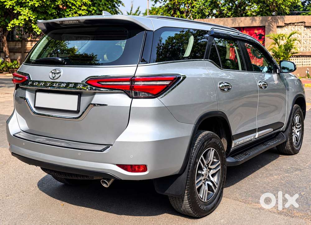 Toyota Fortuner [2021-ongoing] 2.8 2wd Diesel Mt, 2023, Diesel