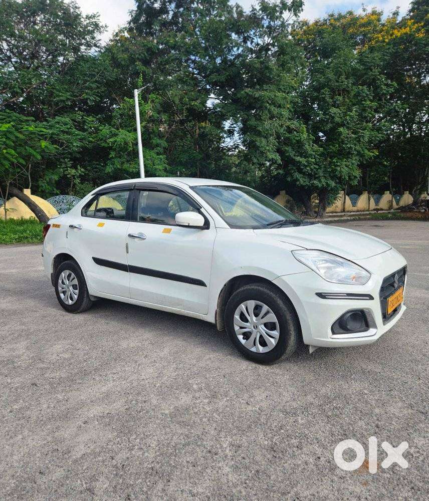 Maruti Suzuki Dzire 1.2 Vxi Cng, 2023, Cng & Hybrids