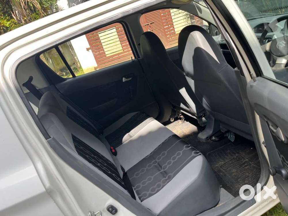 Maruti Suzuki Alto 2012 Petrol New Tires