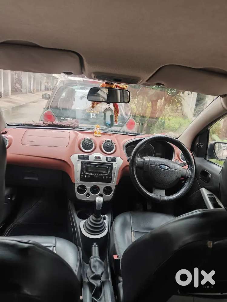 Ford Figo 1.2 Petrol 2011