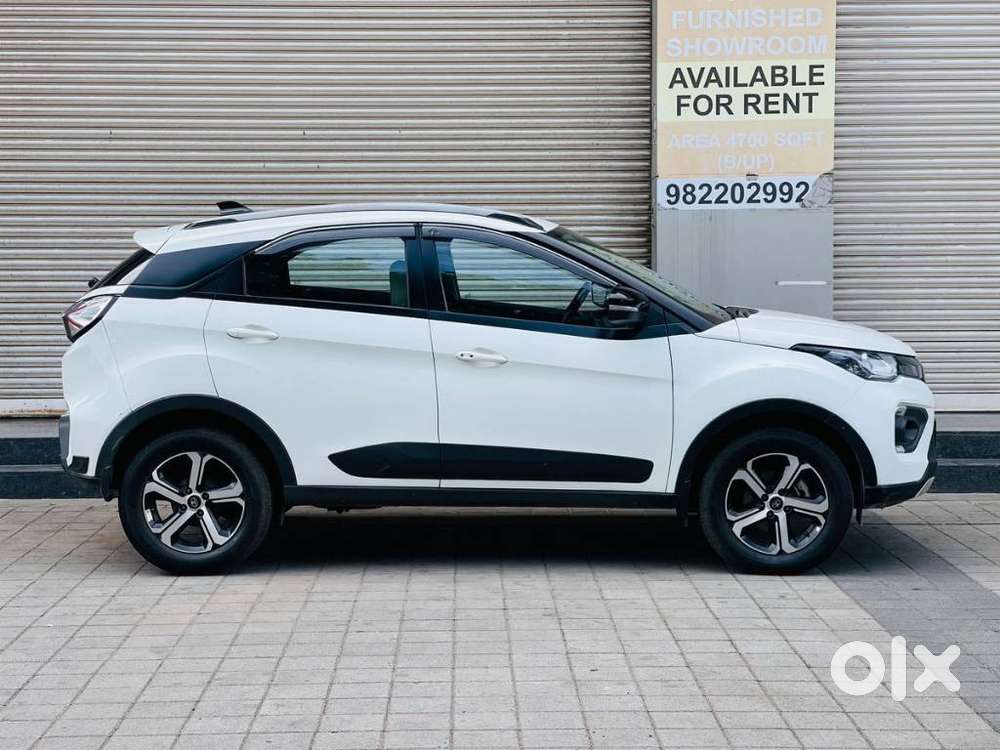Tata Nexon 1.2 Revotron Xz Plus, 2023, Petrol