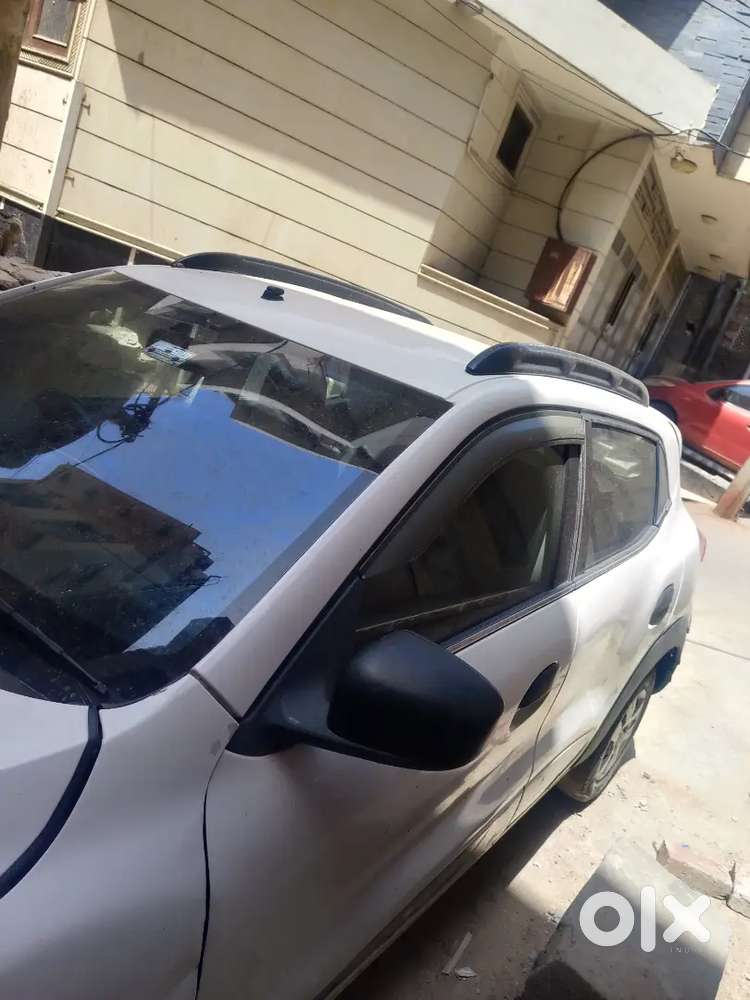 Petrol+cng Kwid Car