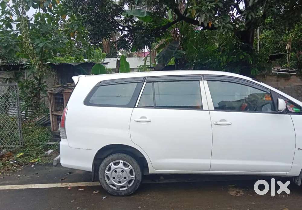 Innova Car For Sell