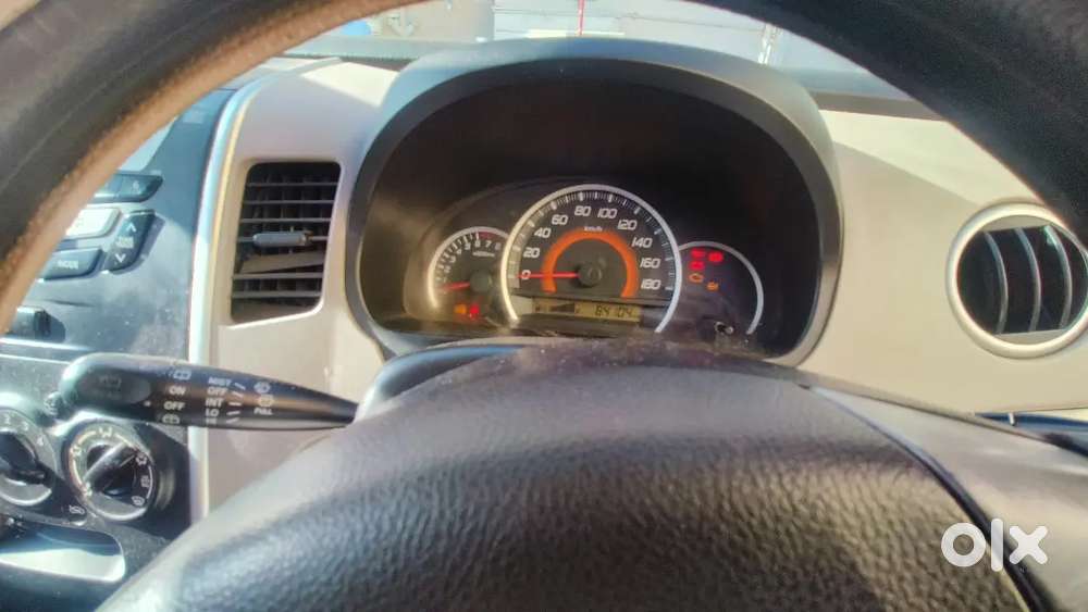 Maruti Suzuki Wagon R 2013 Petrol Well Maintained