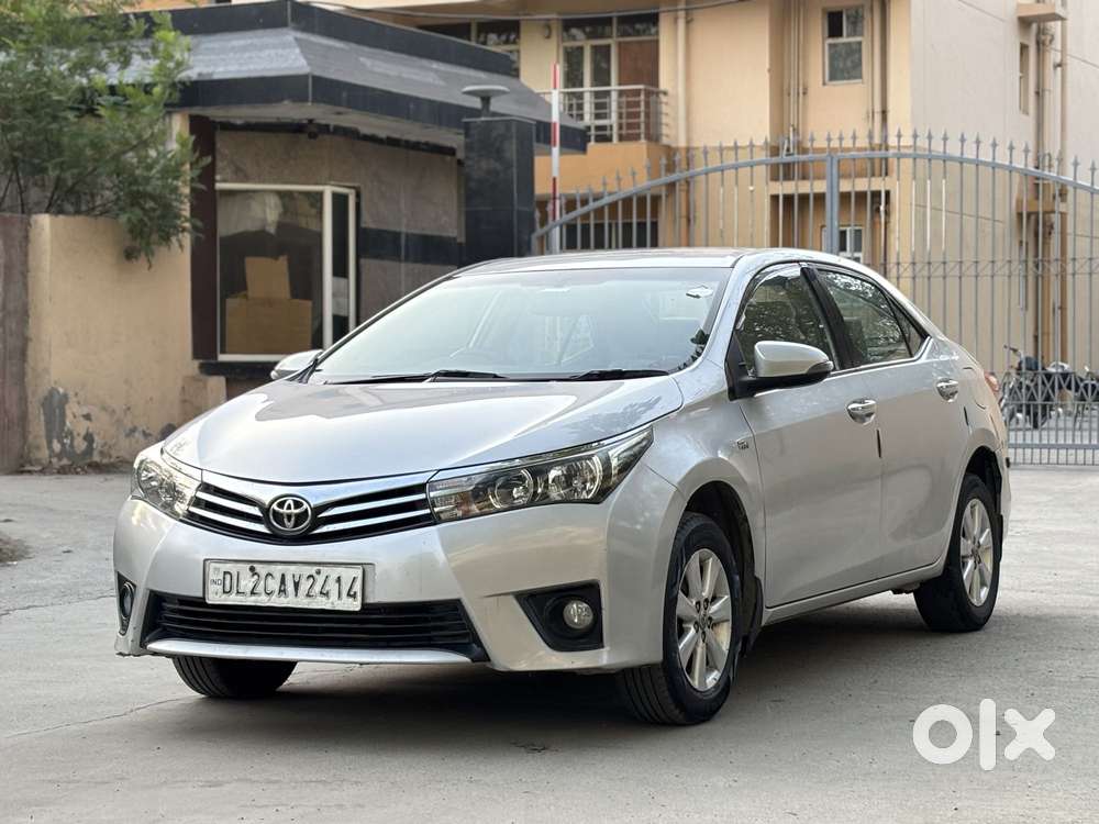 Toyota Corolla Altis [2014-2017] 1.8 G Cvt, 2016, Petrol