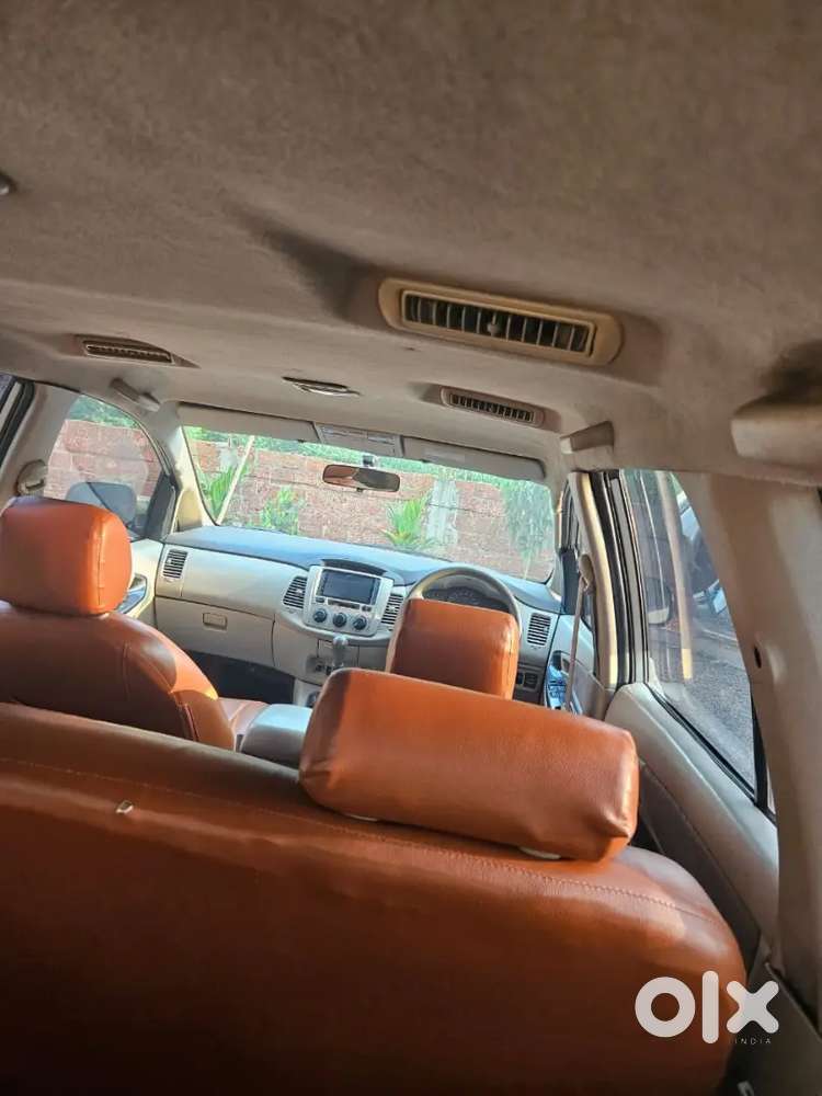 Toyota Innova Diesel 2012