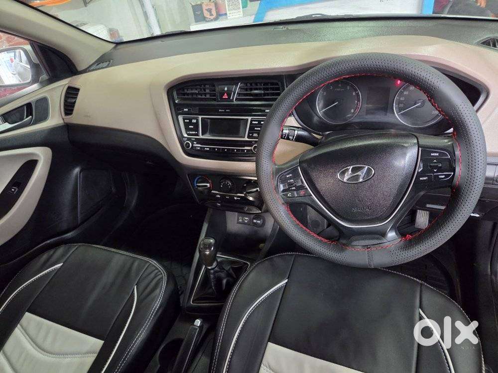 Hyundai I20 Sportz 1.2 Ivt, 2017, Petrol