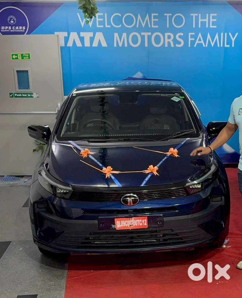Tata Altroz Xm Plus 2025