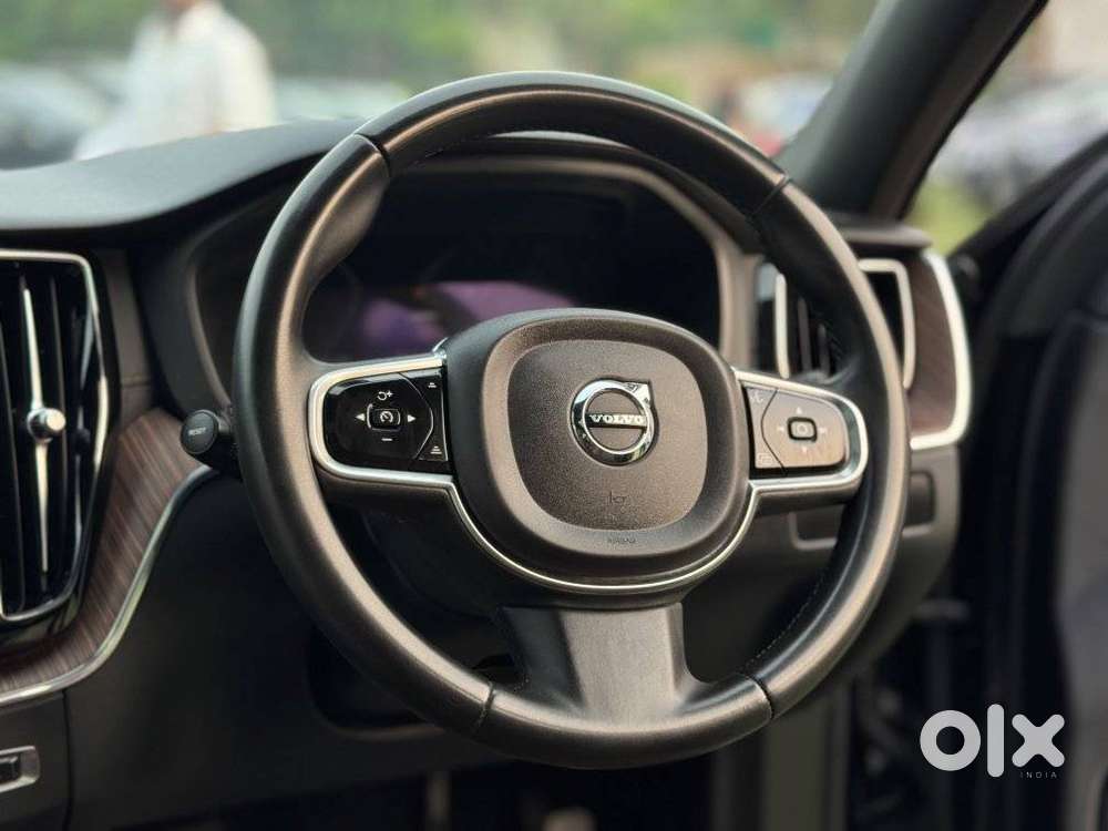 Volvo Xc60 2.0 B5 Ultimate, 2023, Petrol