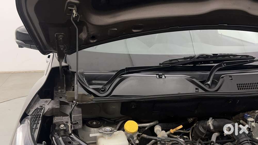 Nissan Magnite 1.0 Xv Premium Turbo Cvt (o), 2021, Petrol