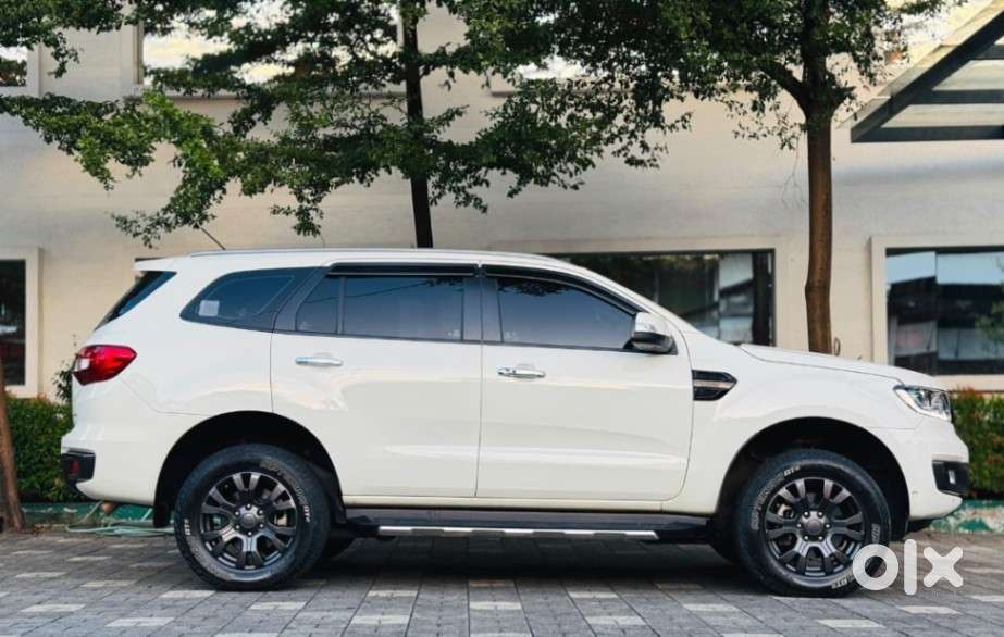 Ford Endeavour Titanium Plus 4x4, 2021, Diesel