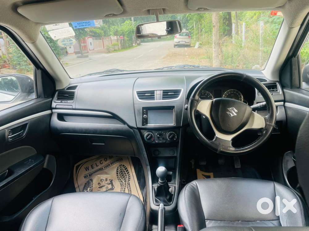 Maruti Suzuki Swift Vxi 1.2 Abs Bs-iv, 2013, Petrol