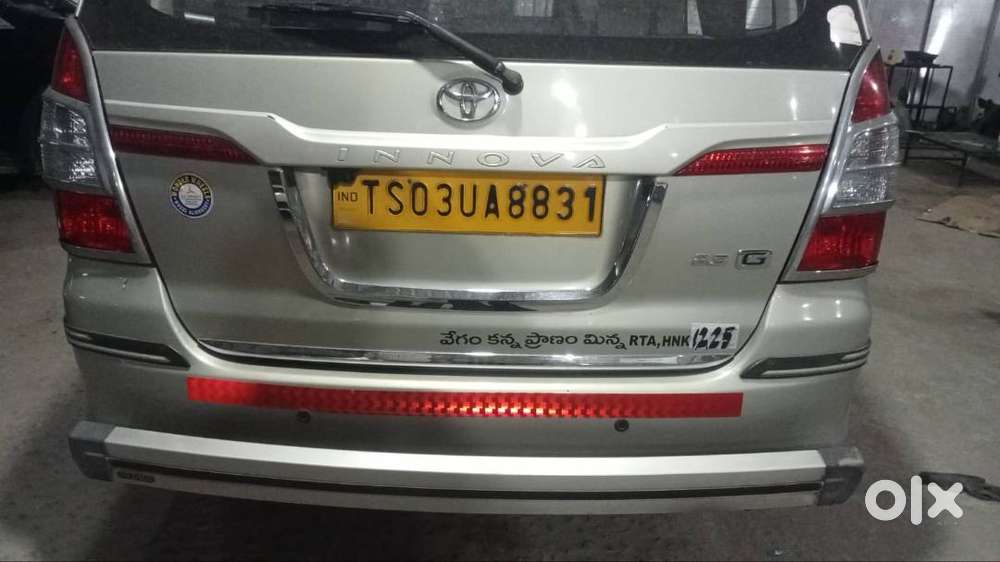 Yellow Plate 2015 Innova Maxi Cab 8 Seater