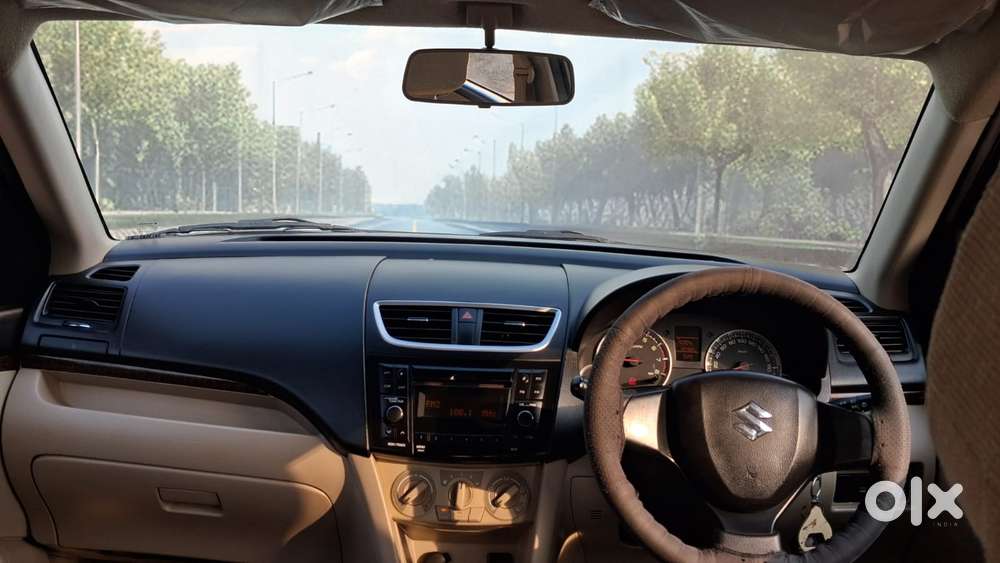 Maruti Suzuki Swift Dzire 1.2 Vxi Bsiv, 2015, Petrol