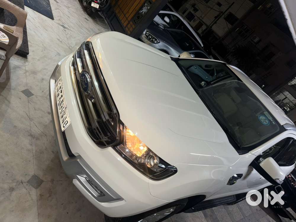 2017 Ford Endeavour 60,000 Kms Only