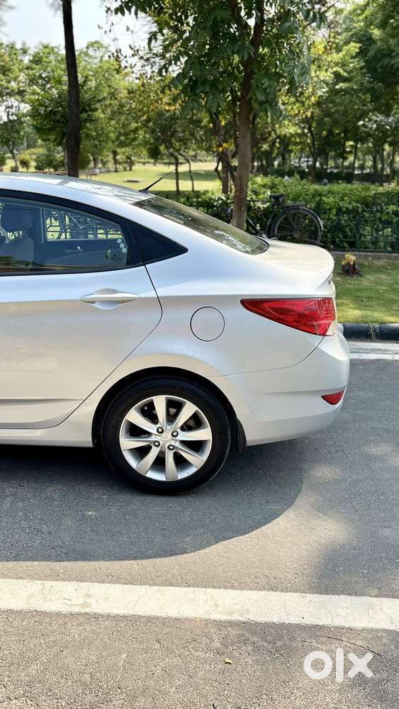 Hyundai Fluidic Verna 1.6 Vtvt Sx, 2012, Petrol