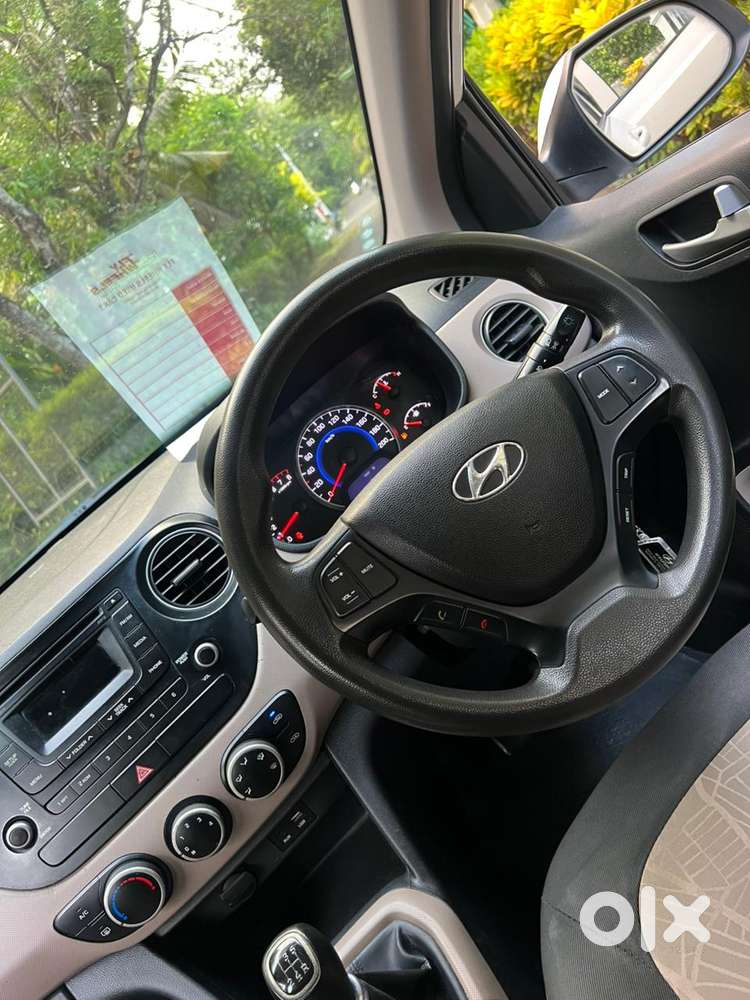 Hyundai Grand I10 Sportz O 1.2, 2015, Petrol