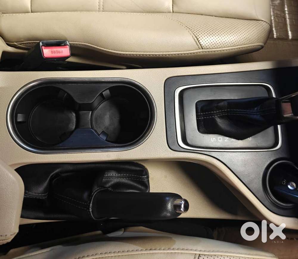 Ford Endeavour 2.2 Titanium 4x2 At, 2020, Diesel