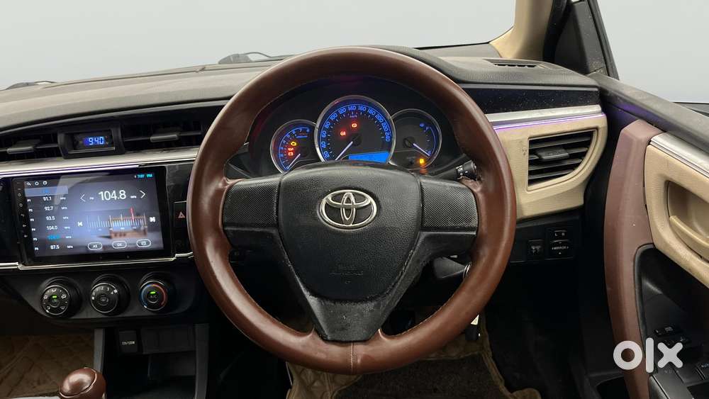 Toyota Corolla Altis [ ] 1.8 J, 2014, Petrol