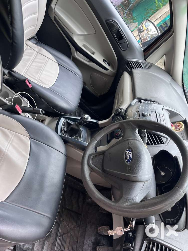 Ford Ecosport 2018 Model Petrol 60,000km Driven