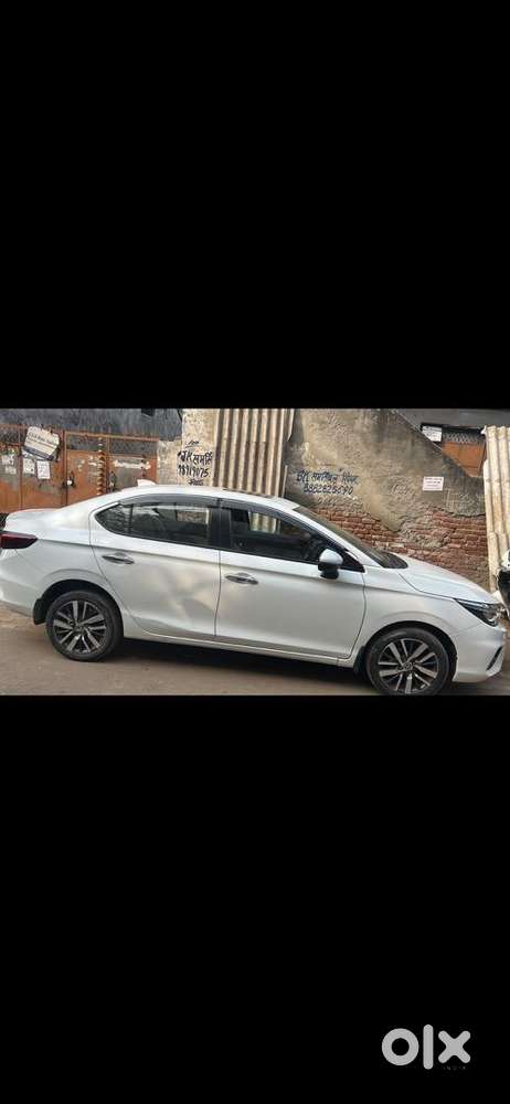 Honda City 2023 Petrol Well Maintained