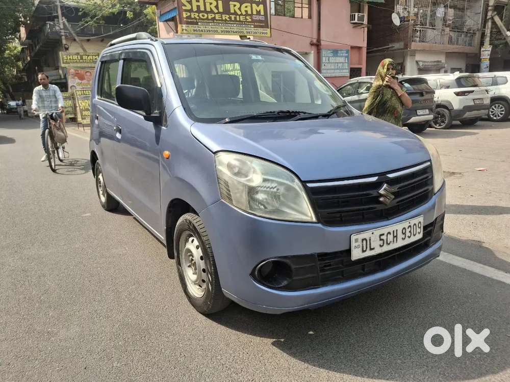 Wagonr Lxi
Petrol/cng,green Model=2011/12(jan) 2nd Owner
Km=91,000