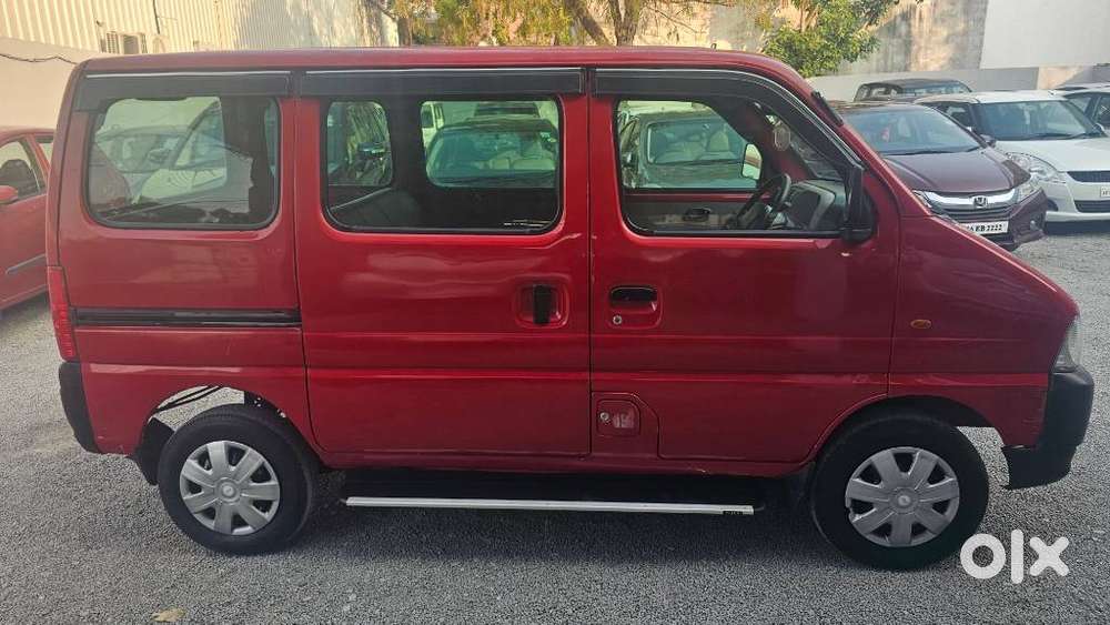 Maruti Suzuki Eeco 5 Seater Ac, 2011, Petrol