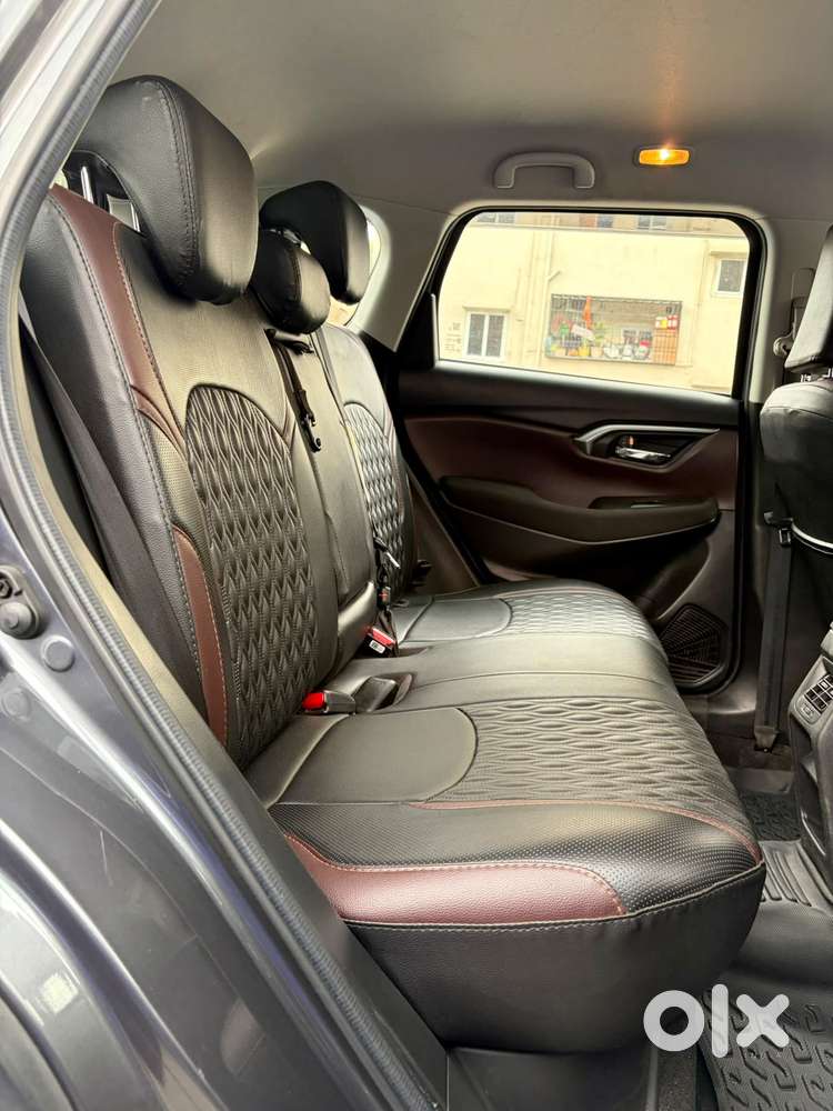 Maruti Suzuki Grand Vitara 1.5 Sigma Smart Hybrid, 2025, Petrol